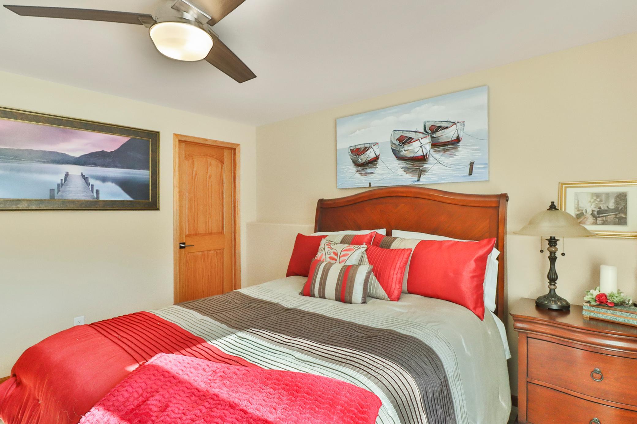 Basement Bedroom1_3 WIC.JPG