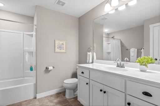 10721 Settlers Lane N, Hanover, MN 55341