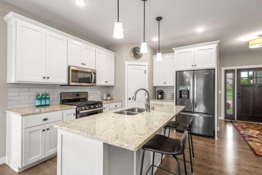 10721 Settlers Lane N, Hanover, MN 55341