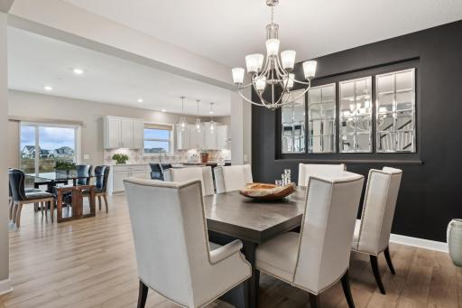 MIN_Landmark_EastPointe_PIC_Washburn_Dining_3of3_F1.jpg