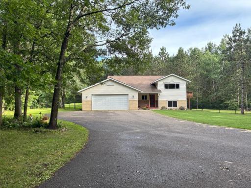 14126 Oak Hollow Road, Brainerd, MN 56401