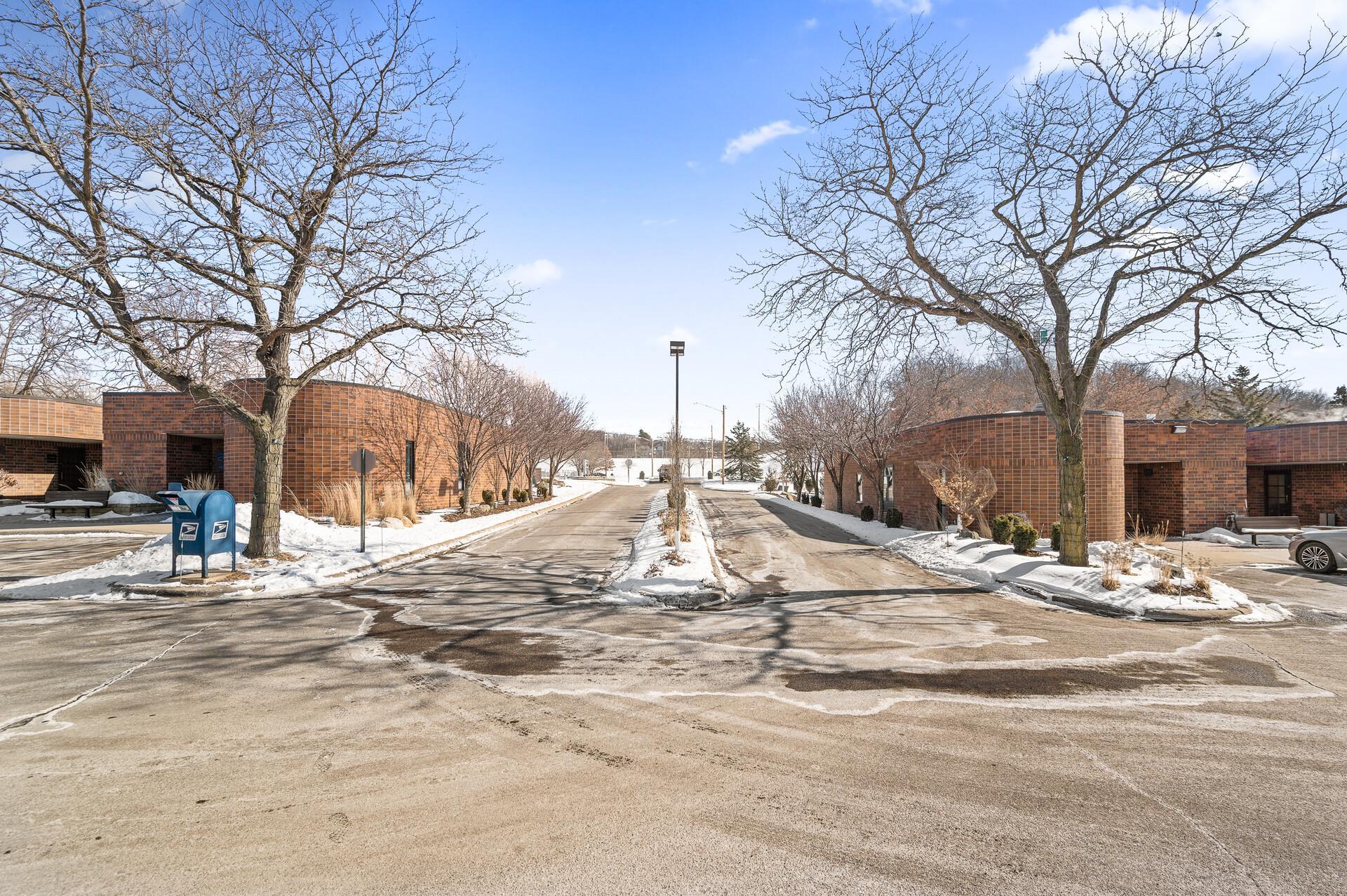 35_4934_Lincoln35_mls.jpg