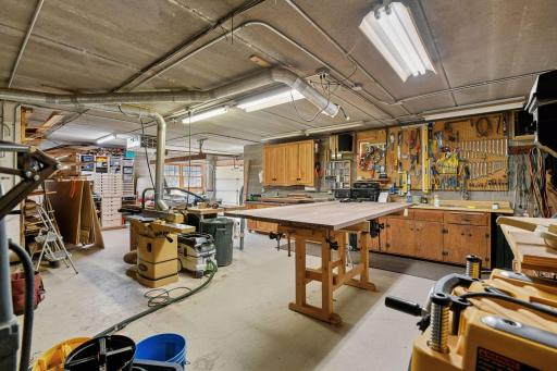 4015 Windmill Drive, Loretto, MN 55357