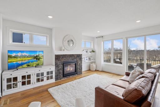 7510 Fawn Hill Road, Chanhassen, MN 55317