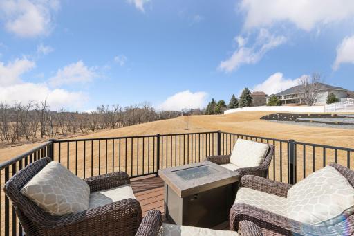 7510 Fawn Hill Road, Chanhassen, MN 55317