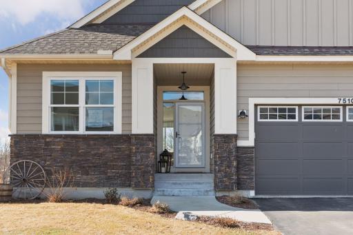 7510 Fawn Hill Road, Chanhassen, MN 55317
