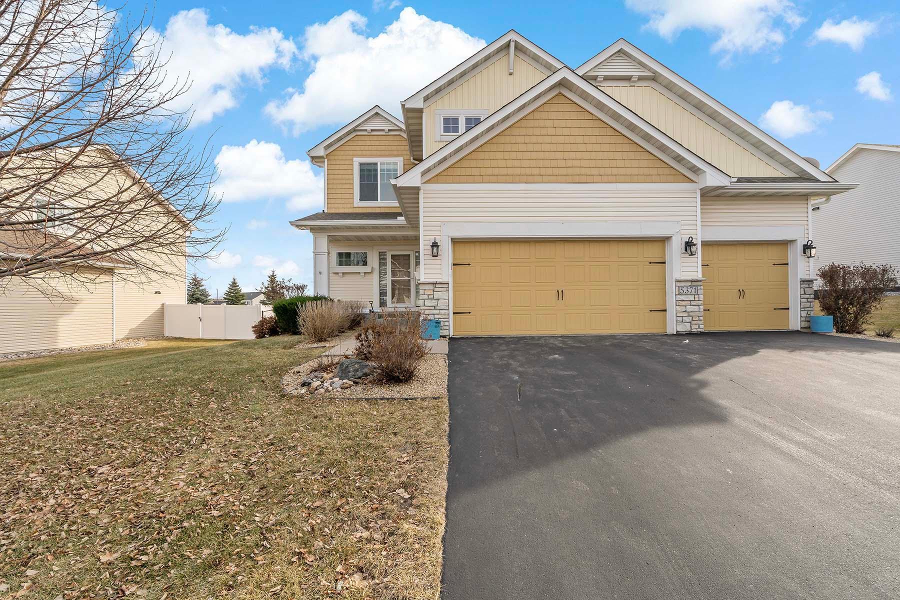 Welcome to 5371 Credit River Rd SE Prior Lake MN
