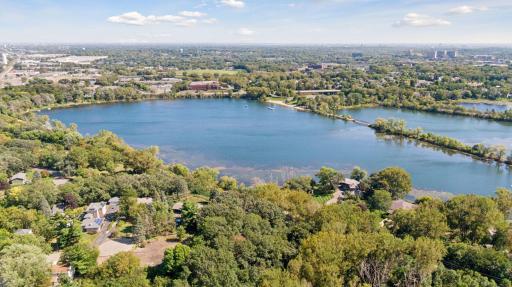 5038 Dominick Spur, Hopkins, MN 55343