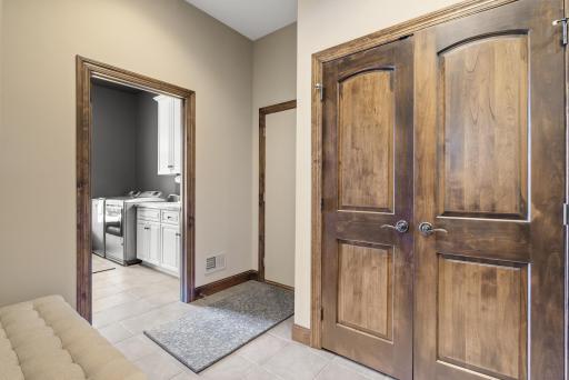 5659 57th St. Cr. N, Lake Elmo, MN 55042