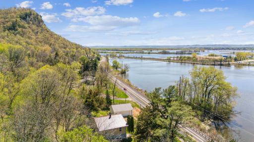 260 N State Road 35, Alma, WI 54610