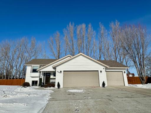 Photo for 1509 Meadowlark Court, Thief River Falls, MN 56701 - Listing #6672024 1509 Meadowlark Court, Thief River Falls, MN 56701