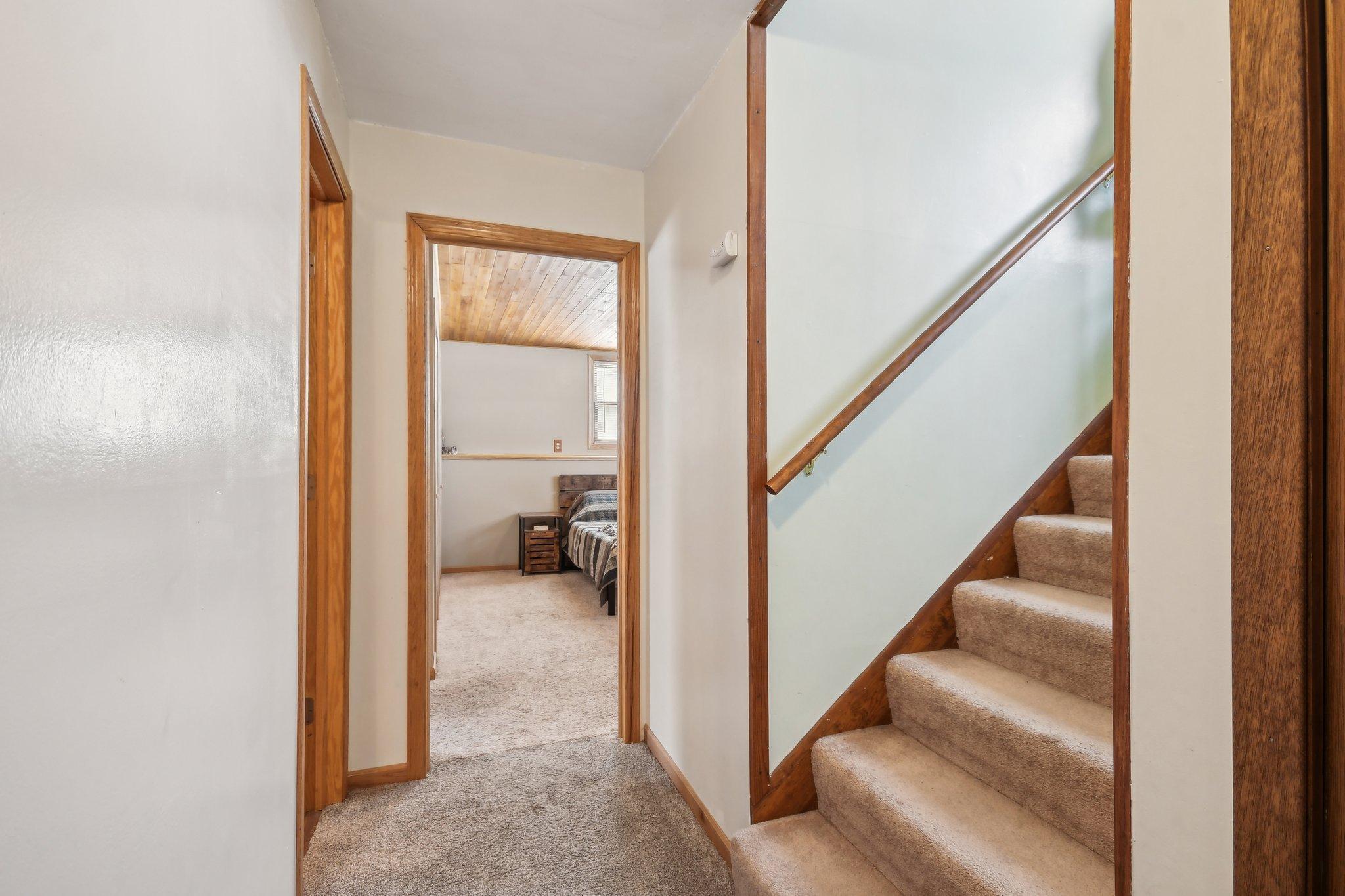 29-web-or-mls-Timber Ln-029.jpg