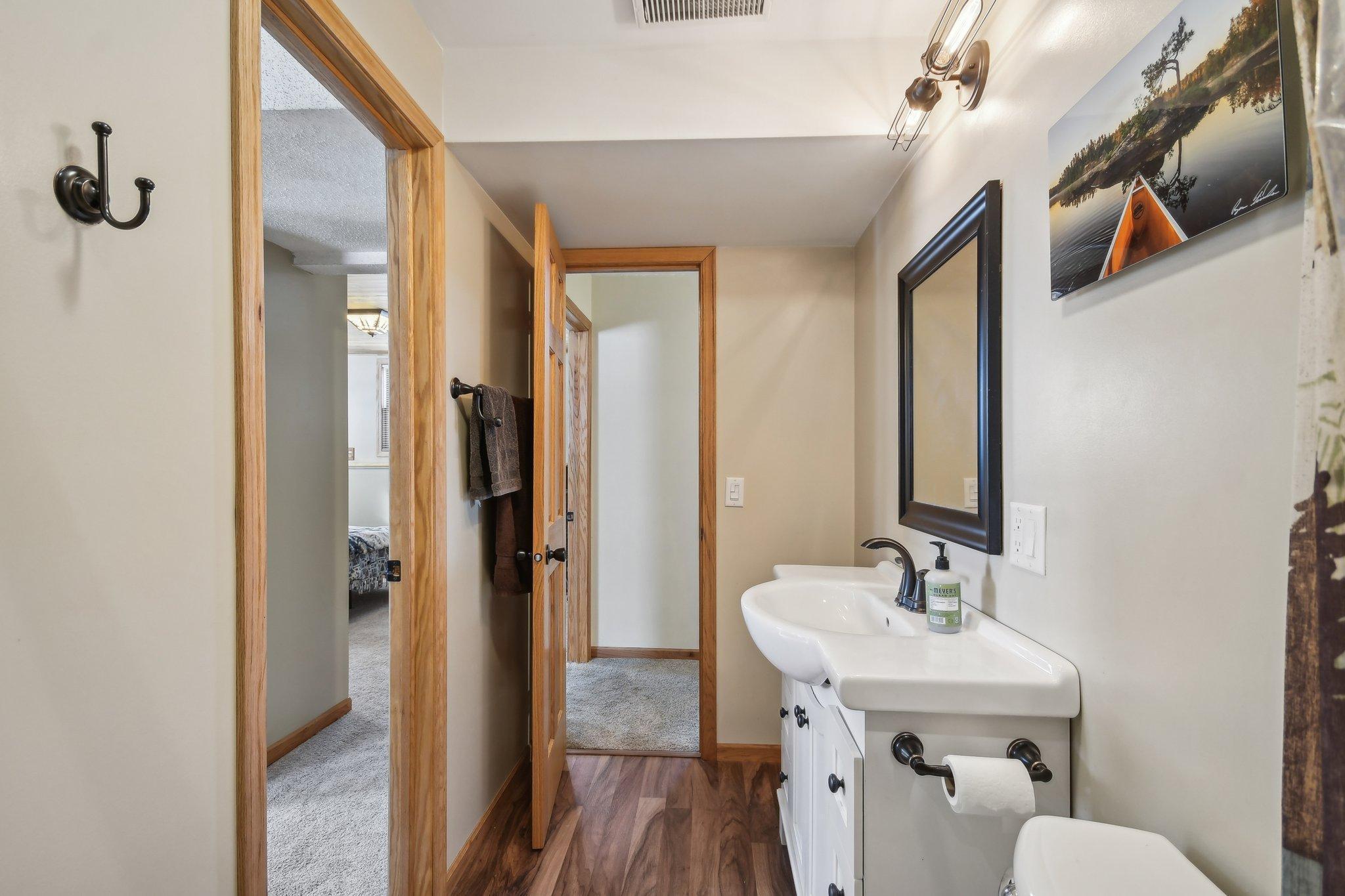 35-web-or-mls-Timber Ln-035.jpg