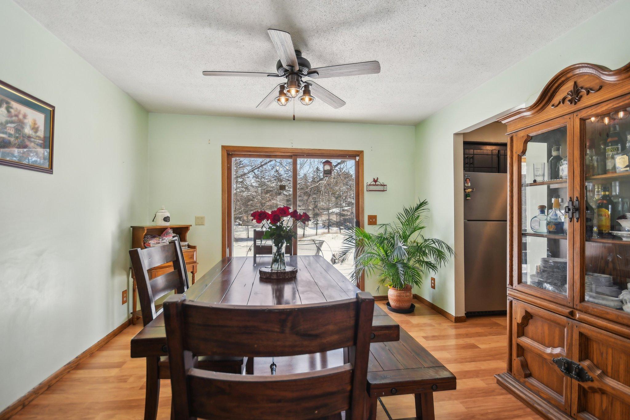 12-web-or-mls-Timber Ln-012.jpg