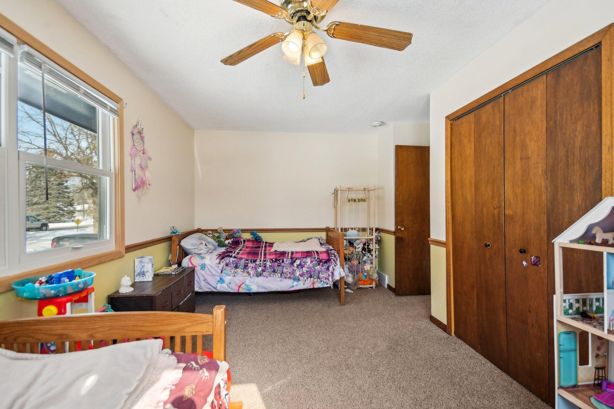 28-web-or-mls-Timber Ln-028.jpg