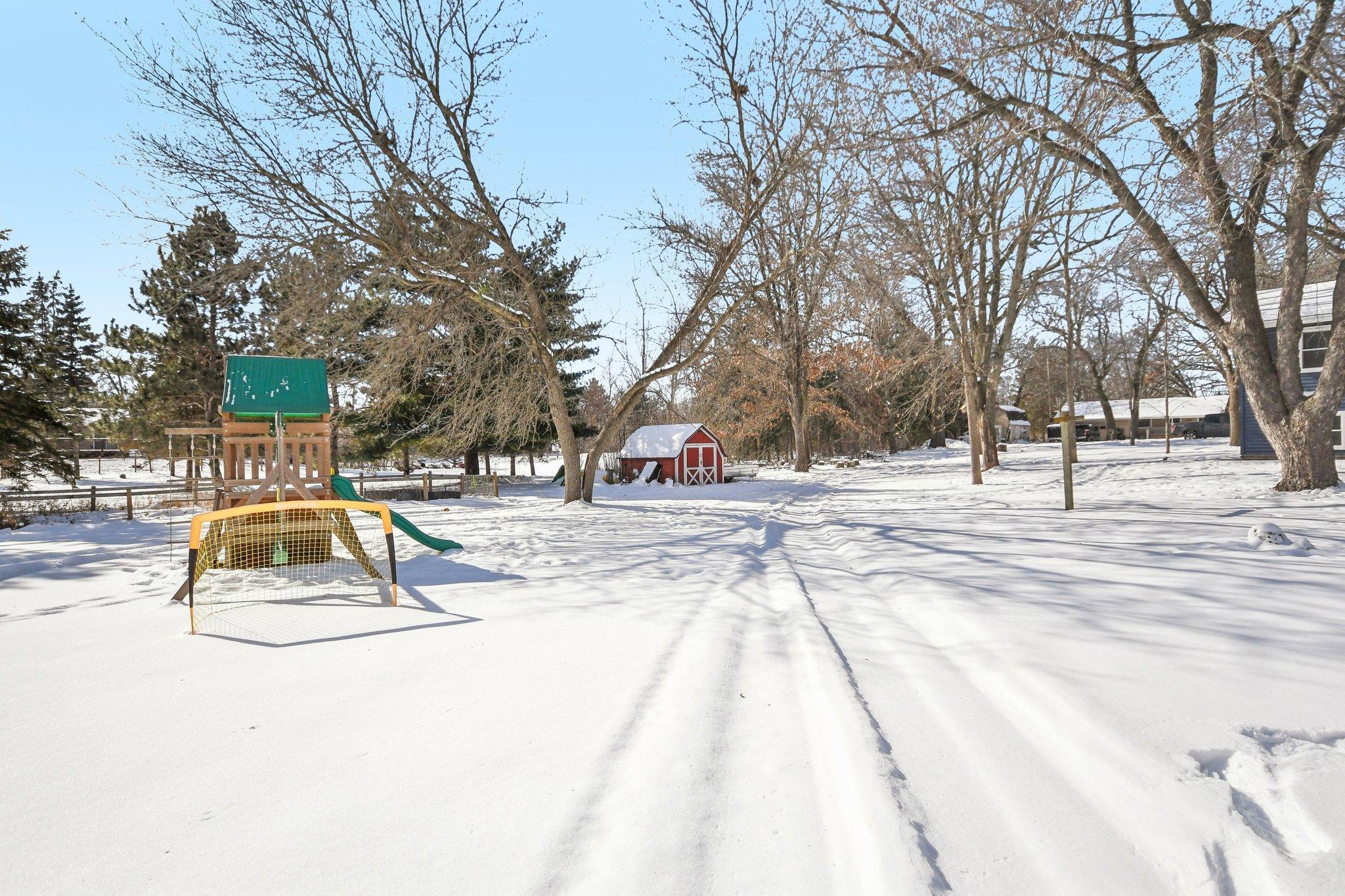 49-web-or-mls-Timber Ln-049.jpg