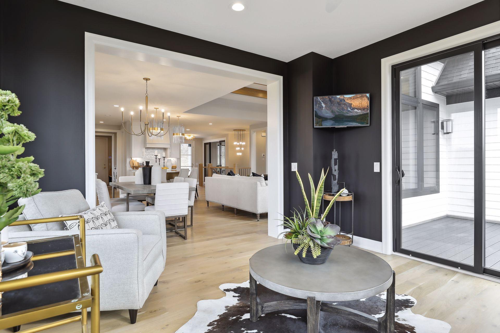 Photo of previous model.