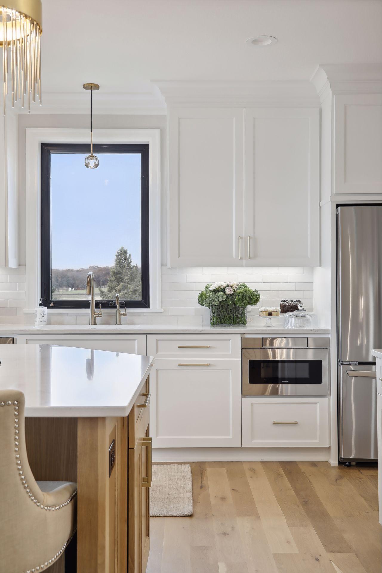 Photo of previous model.