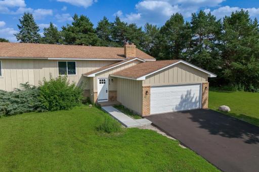 1-web-or-mls-2515-Royals-Dr-Aerial-01.jpg
