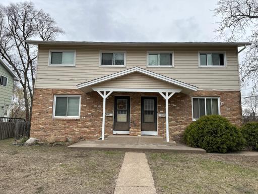 515 Shadyside Circle, Hopkins, MN 55343