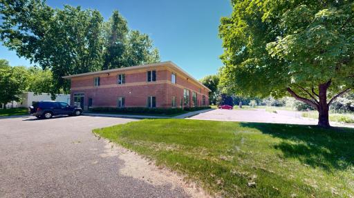 768 N Creek Drive, Willmar, MN 56201
