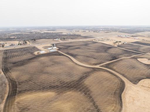60xx E Highway 212 E, Chaska, MN 55318