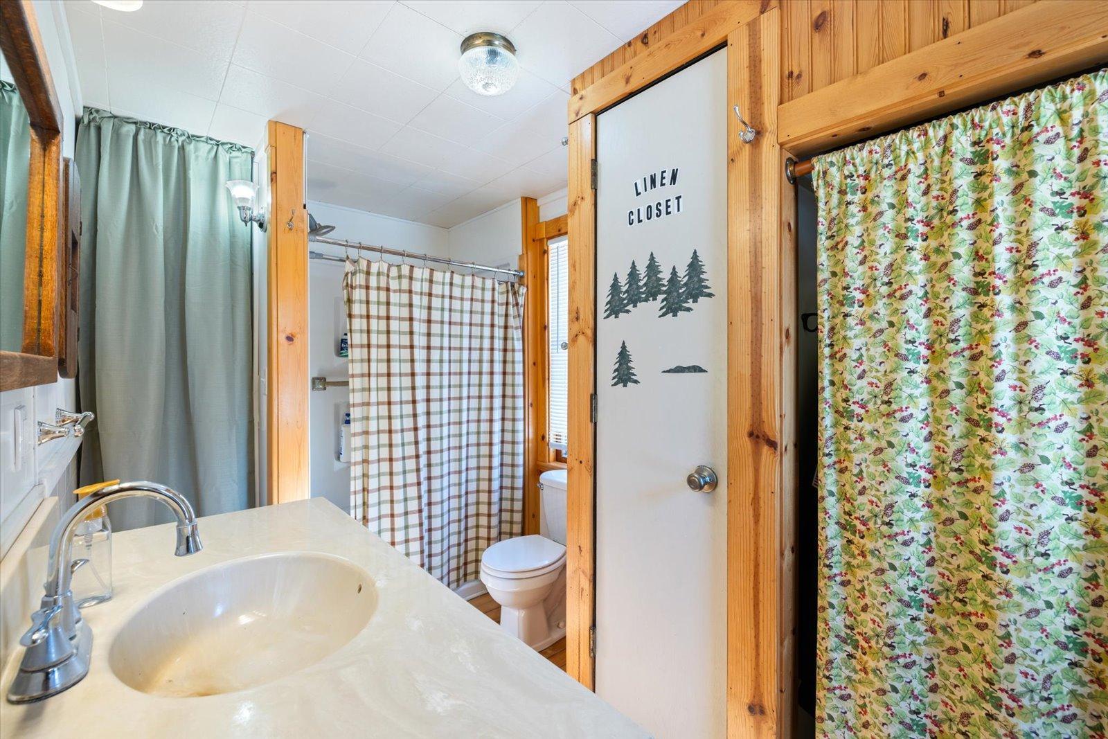 Main Floor 3/4 Bath