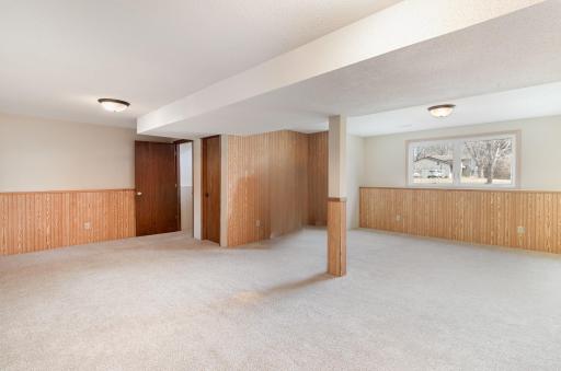 16300 Coquina Street NW, Anoka, MN 55303