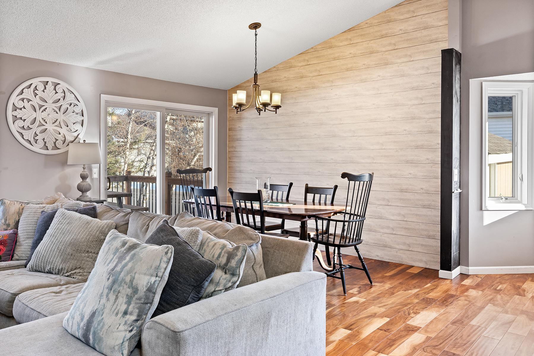 Informal dining room with accent wall