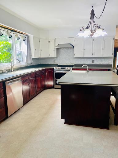 Photo for 553 Kelly Creek Drive NW, Baudette, MN 56623 - Listing #6672482 553 Kelly Creek Drive NW, Baudette, MN 56623