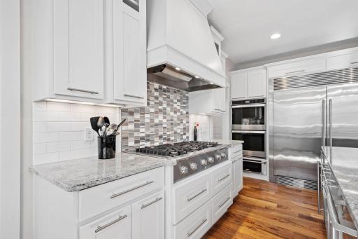 14835 9th Avenue N, Plymouth, MN 55447