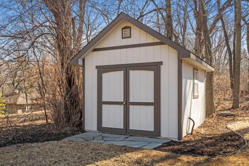 14835 9th Avenue N, Plymouth, MN 55447