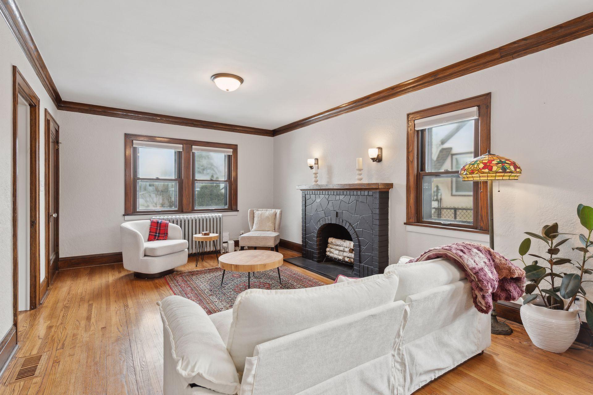 Charming details throughout