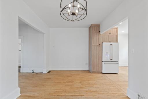 612 Erie Street SE, Minneapolis, MN 55414