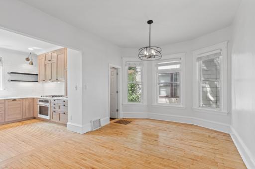 612 Erie Street SE, Minneapolis, MN 55414