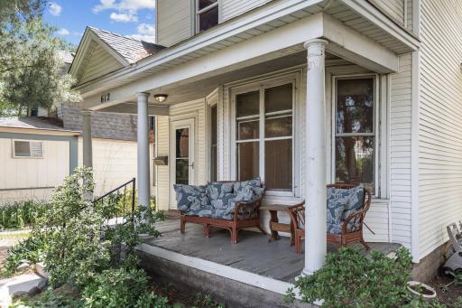 612 Erie Street SE, Minneapolis, MN 55414