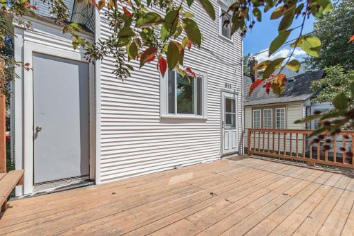 612 Erie Street SE, Minneapolis, MN 55414