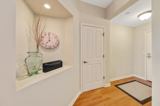500 E Grant Street, 1905, Minneapolis, MN 55404