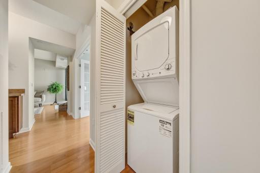 500 E Grant Street, 1905, Minneapolis, MN 55404