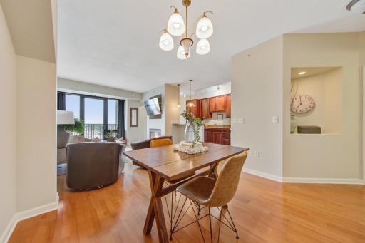 500 E Grant Street, 1905, Minneapolis, MN 55404