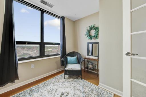 500 E Grant Street, 1905, Minneapolis, MN 55404