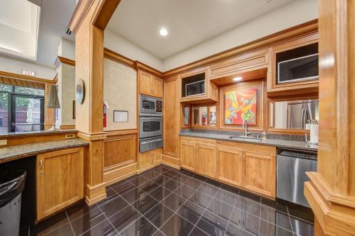 500 E Grant Street, 1905, Minneapolis, MN 55404