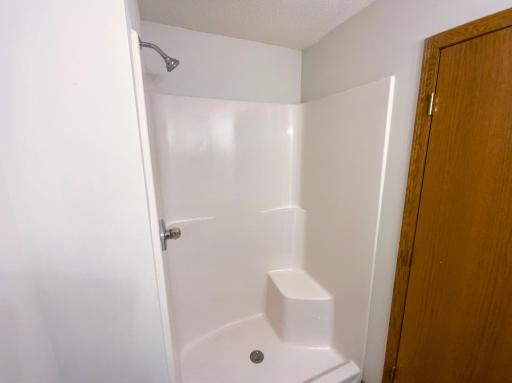 13475 Settlers Ridge Lane, Burnsville, MN 55337