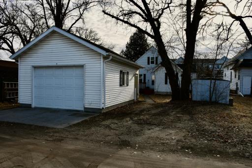 919 Labree Avenue N, Thief River Falls, MN 56701