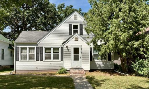 919 Labree Avenue N, Thief River Falls, MN 56701