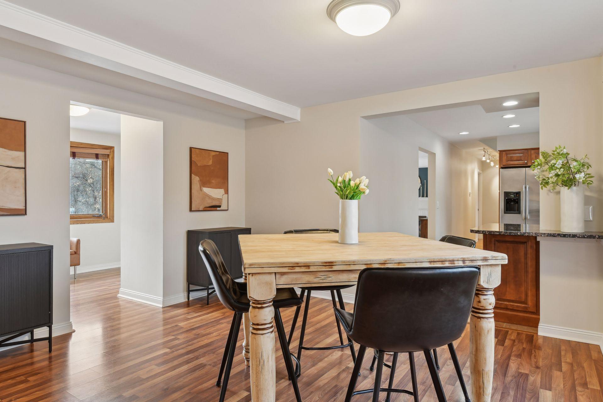 Dining area off of the kitchen.
