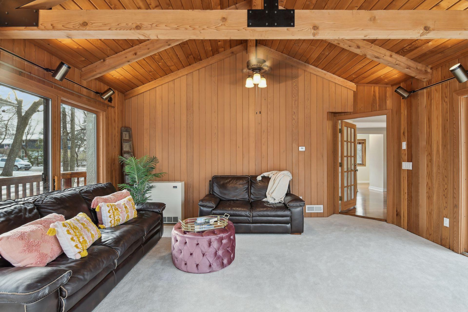 Beautiful vaulted ceilings.