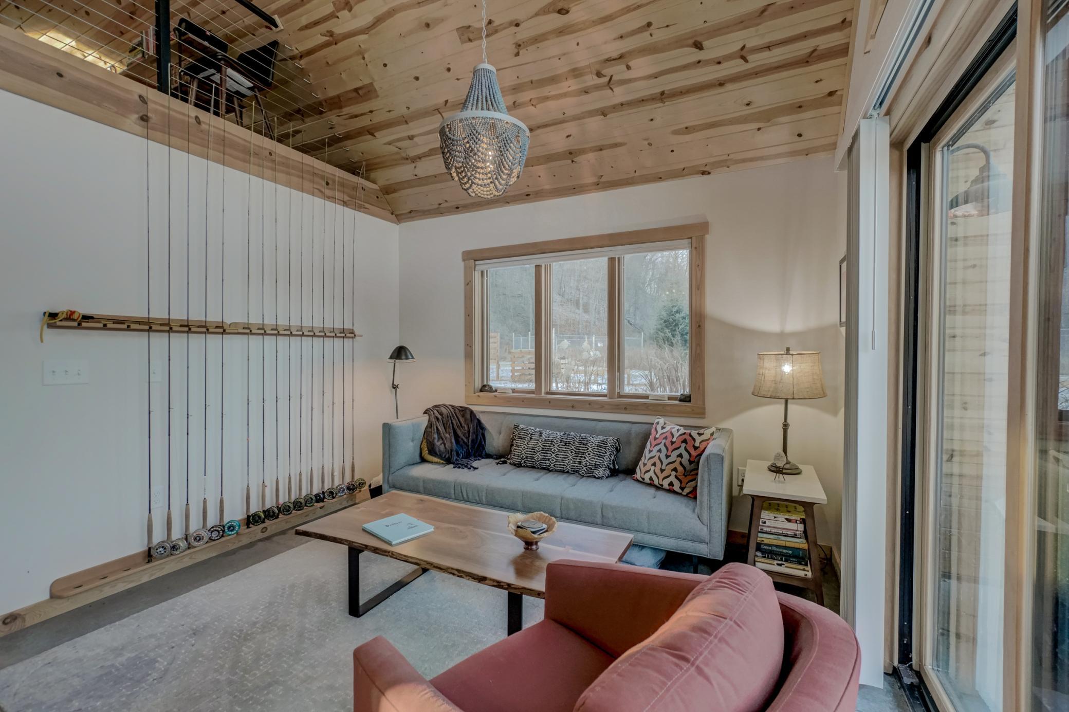 N4150 400th St-84.jpg