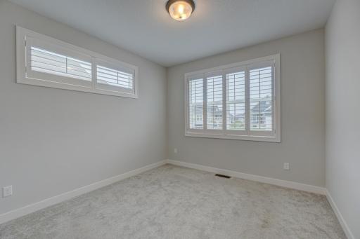 3923 Kokanee Lane N, Lake Elmo, MN 55042