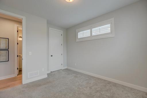 3923 Kokanee Lane N, Lake Elmo, MN 55042